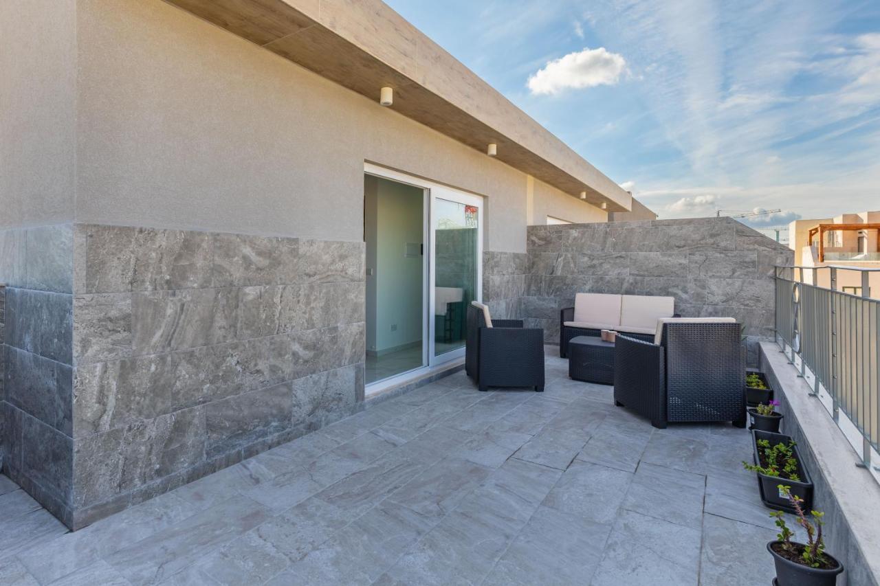 Terrace View-Stylish Two Bedrooms Fully Ac-Wifi Penthouse Msida Esterno foto