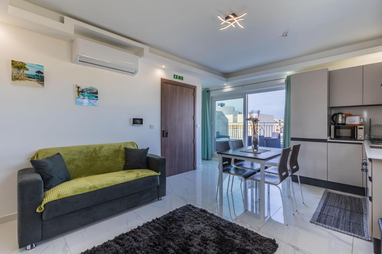 Terrace View-Stylish Two Bedrooms Fully Ac-Wifi Penthouse Msida Esterno foto