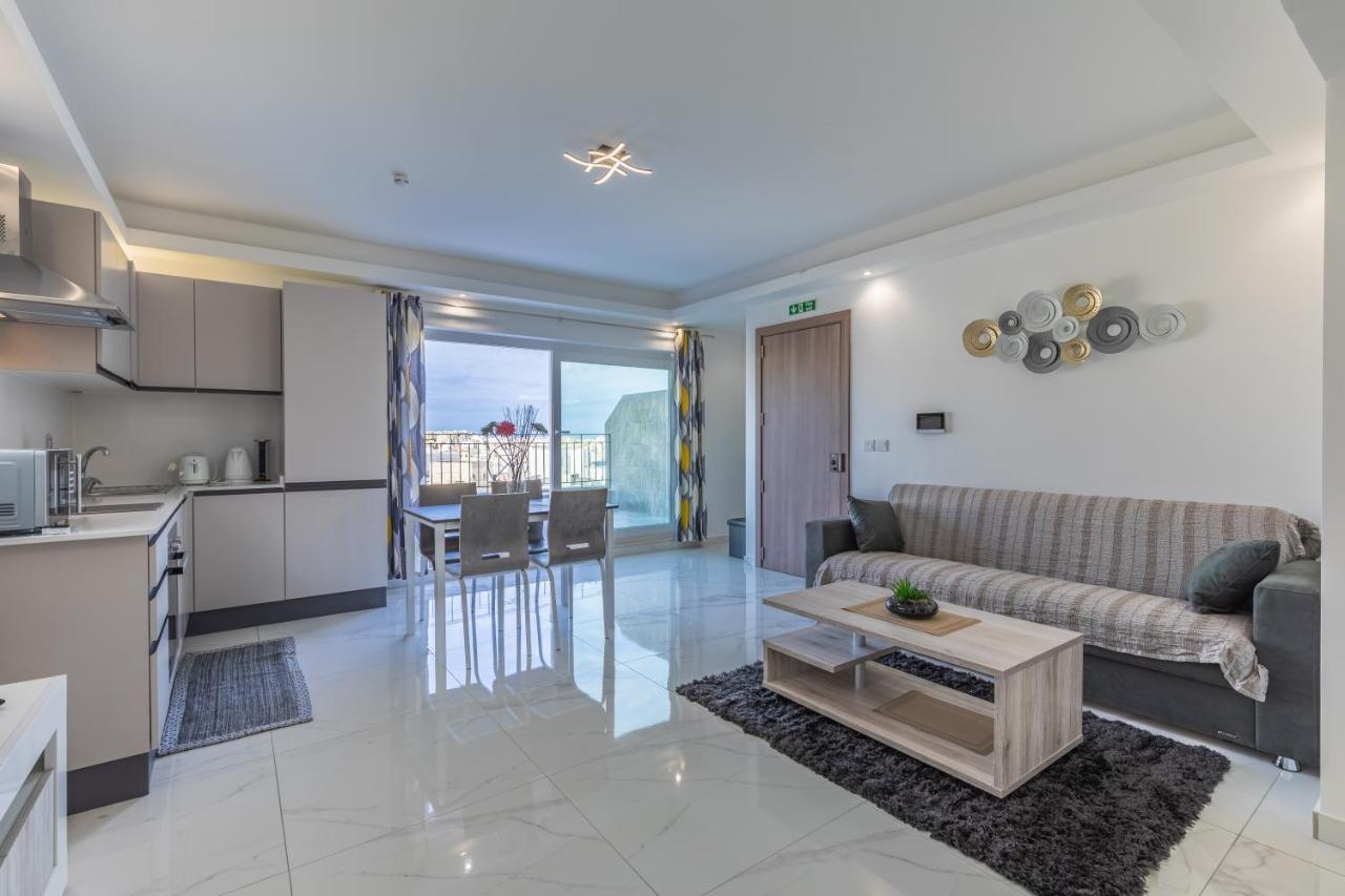 Terrace View-Stylish Two Bedrooms Fully Ac-Wifi Penthouse Msida Esterno foto