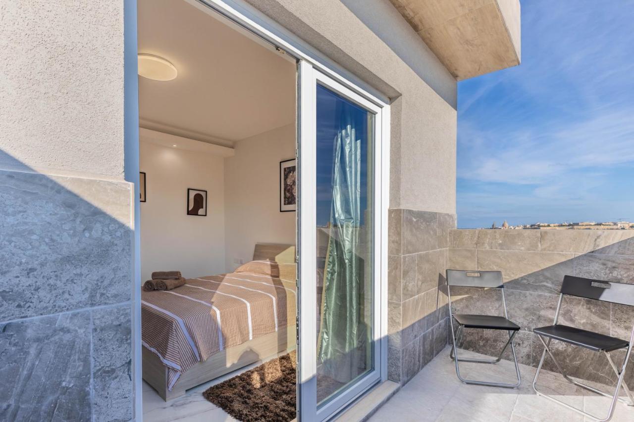 Terrace View-Stylish Two Bedrooms Fully Ac-Wifi Penthouse Msida Esterno foto